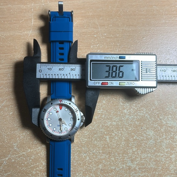 Esprit Unisex Watch - Stainless Steel case - Picture 10 of 11